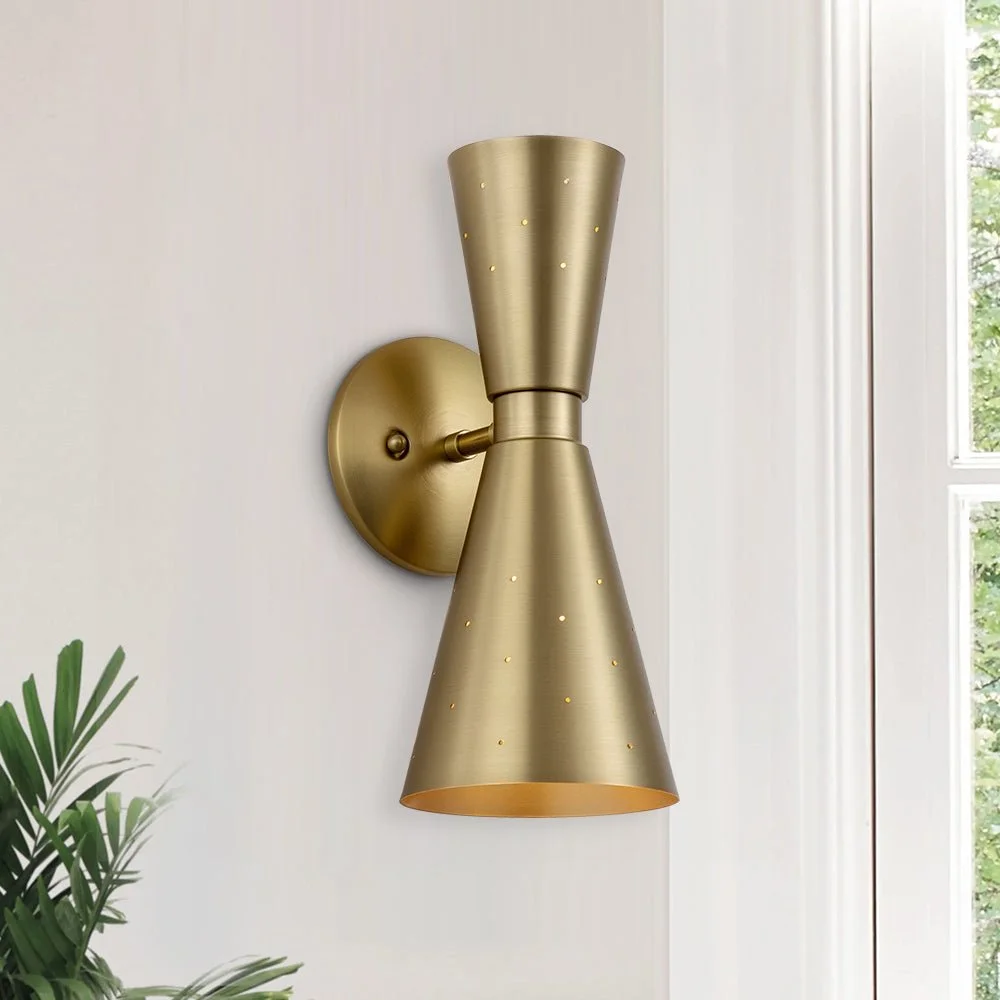 2-LightMetalStarryHourglassWallSconce_2
