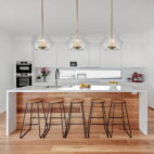 chandelierias-3-light-modern-clear-glass-pot-kitchen-island-pendant-pendant-brass-631690